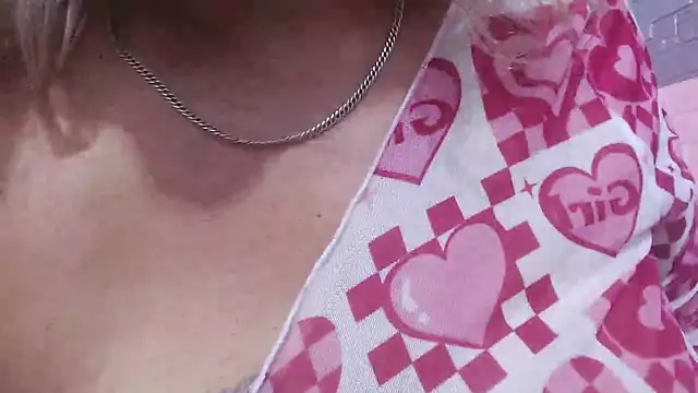 Snapshot of Natasha_699 chatting on March 22, 10:04 pm Natasha 699 online show from March 22, 10:04 pm