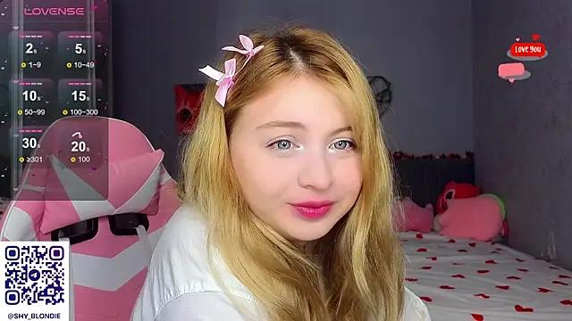 shy blondiee online show from January 29, 9:39 pm