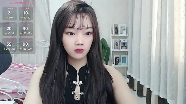 Snapshot of Jenny-Z chatting on March 6, 5:03 am Jenny-Z online show from March 6, 5:03 am