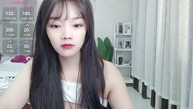 Snapshot of Jenny-Z chatting on March 19, 2:05 am Jenny-Z online show from March 19, 2:05 am