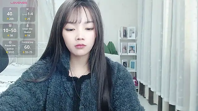 Snapshot of Jenny-Z chatting on March 20, 5:13 am Jenny-Z online show from March 20, 5:13 am