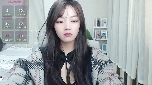 Snapshot of Jenny-Z chatting on March 21, 5:11 am Jenny-Z online show from March 21, 5:11 am
