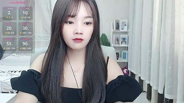 Snapshot of Jenny-Z chatting on March 23, 2:37 am Jenny-Z online show from March 23, 2:37 am