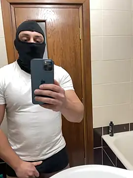 Snapshot of marianmin chatting on February 23, 9:16 pm marianmin online show from February 23, 9:16 pm