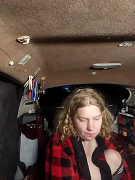 shadow199393 online show from December 4, 1:15 am