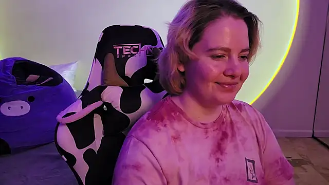 InternetFairy XO online show from January 17, 7:30 am