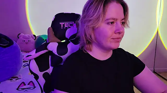 InternetFairy XO online show from February 1, 6:32 am