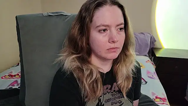 InternetFairy XO online show from April 11, 4:50 am