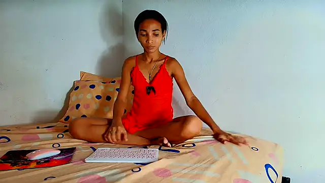 luciana daza online show from February 15, 3:20 am