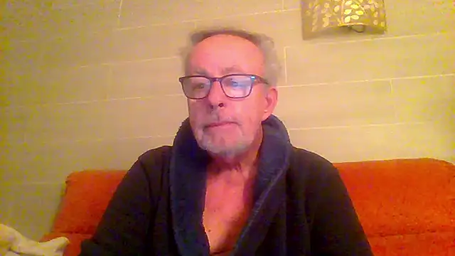 tuggy59 online show from February 5, 5:01 am