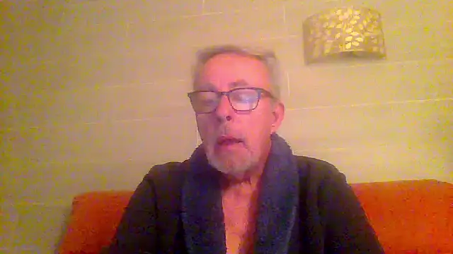 tuggy59 online show from March 11, 5:13 am