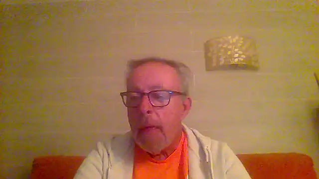 tuggy59 online show from March 18, 5:10 am