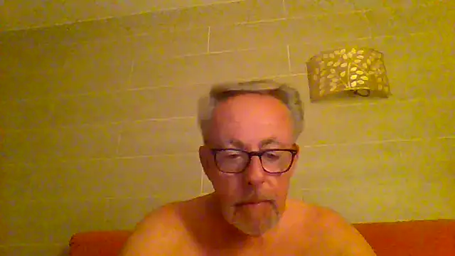 tuggy59 online show from May 24, 4:28 am
