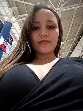 marena saenz online show from December 4, 10:41 pm