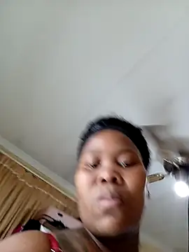 Real1SweetQueen online show from March 3, 5:39 pm