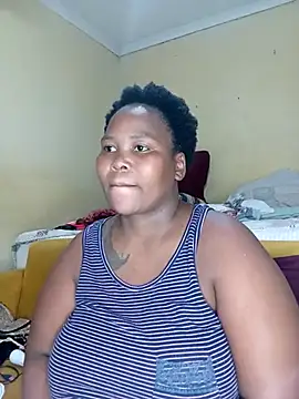 Real1SweetQueen online show from March 18, 4:59 pm