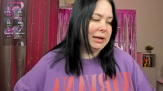 Akemi BBW online show from April 26, 8:23 am