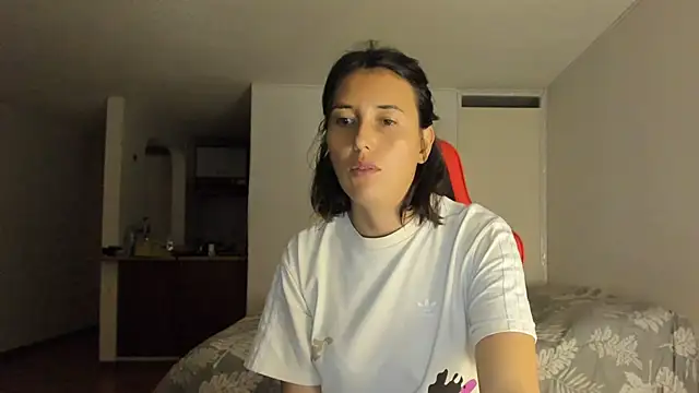 zoe jeane beker online show from February 14, 1:23 am