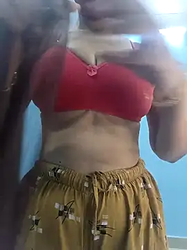 Snapshot of sexytelugu27 chatting on October 28, 3:32 am sexytelugu27 online show from October 28, 3:32 am