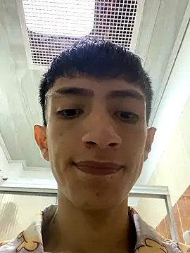 DereckCooperr online show from November 27, 9:06 pm