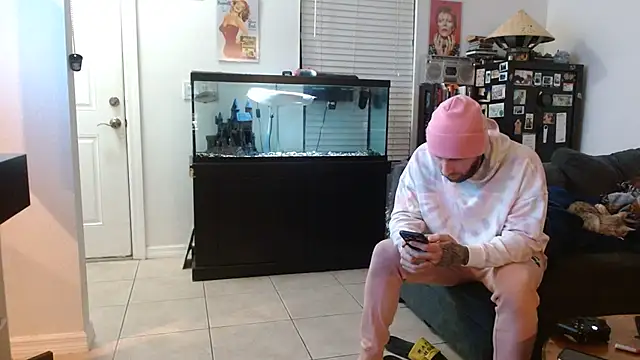 bobbybacala91 online show from January 9, 5:23 am