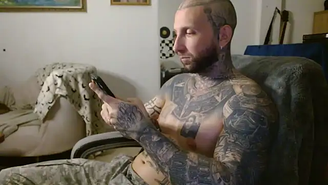 bobbybacala91 online show from October 5, 7:50 am