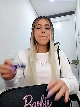 eva-2023 online show from February 7, 1:20 am