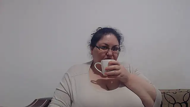 Nykyxo online show from May 8, 3:28 pm