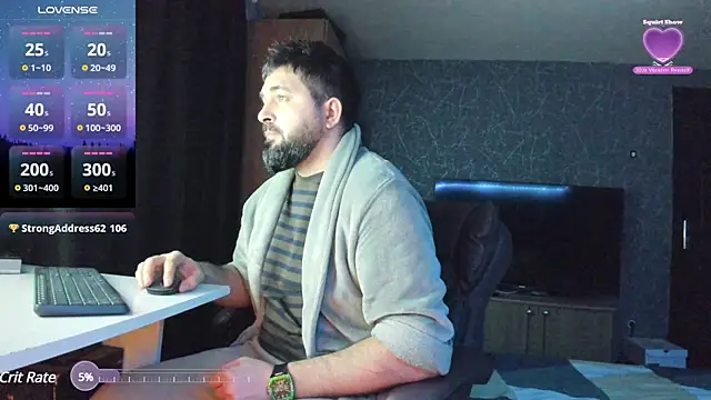 Snapshot of Eduu2322 chatting on December 19, 12:45 am Eduu2322 online show from December 19, 12:45 am