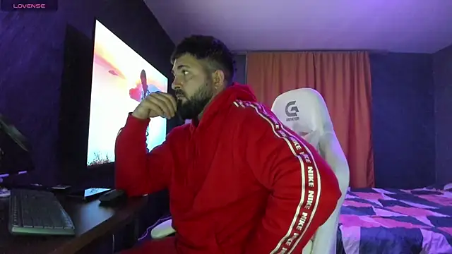 Snapshot of Eduu2322 chatting on September 30, 9:31 pm Eduu2322 online show from September 30, 9:31 pm