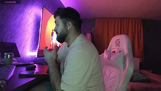 Eduu2322 online show from February 9, 10:14 pm