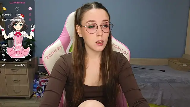 Snapshot of Sweet_frosti chatting on December 26, 2:22 am Sweet frosti online show from December 26, 2:22 am