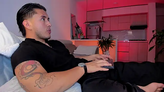 Chriskyle  online show from January 17, 3:00 am