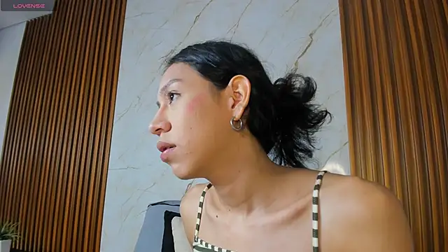 Snapshot of AdammClark1 chatting on January 13, 8:26 pm AdammClark1 online show from January 13, 8:26 pm