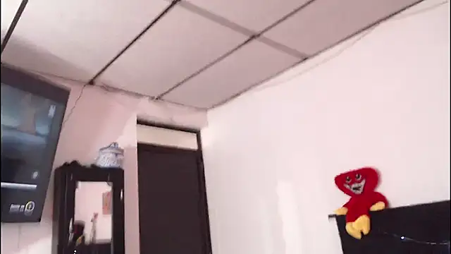 Snapshot of cajusexxx chatting on January 20, 4:01 pm cajusexxx online show from January 20, 4:01 pm