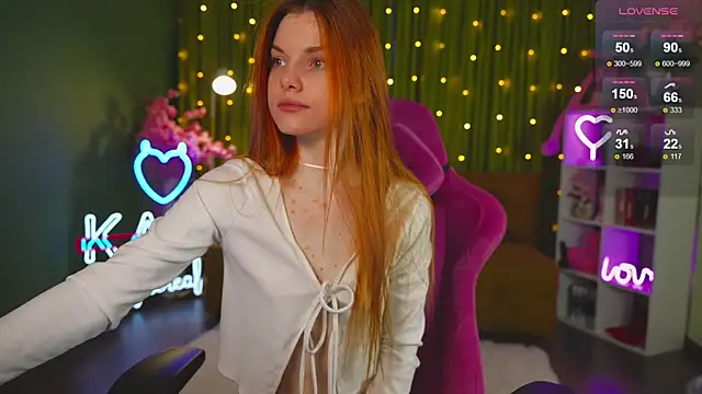 Snapshot of Katy__Ethereal chatting on February 24, 2:40 am Katy Ethereal online show from February 24, 2:40 am