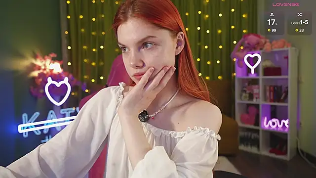 Snapshot of Katy__Ethereal chatting on October 12, 3:27 am Katy Ethereal online show from October 12, 3:27 am