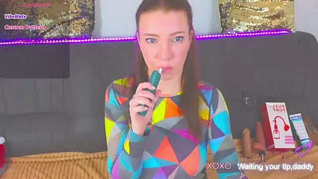 AlexaStoun online show from January 3, 11:14 am