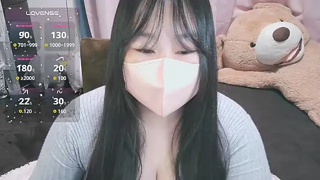 yuinyan3150 online show from November 23, 9:25 pm