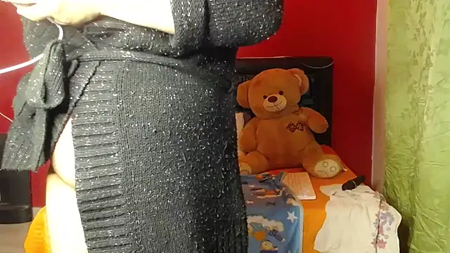 karolhot916 online show from December 19, 11:12 pm