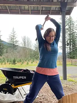 Snapshot of MsSamantha chatting on December 13, 9:20 pm MsSamantha online show from December 13, 9:20 pm