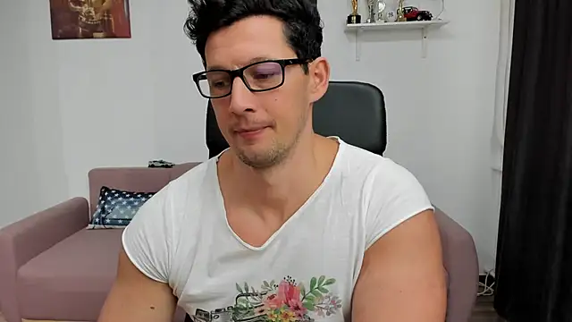 BrutusK08 online show from January 13, 9:52 am