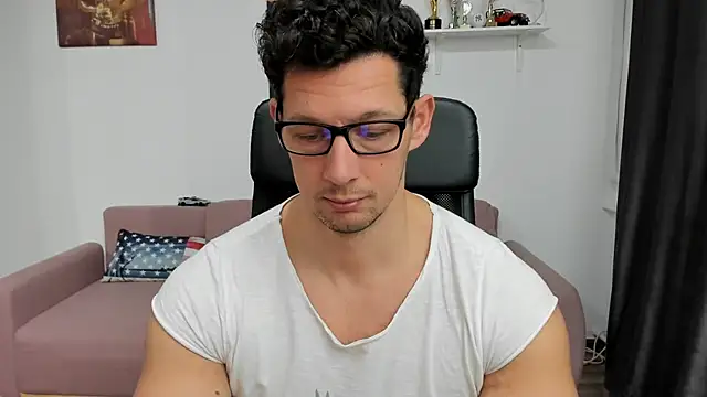 BrutusK08 online show from January 14, 6:45 am