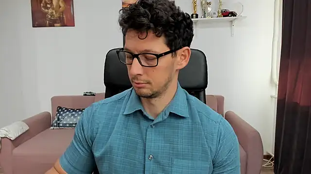 BrutusK08 online show from January 18, 8:52 am