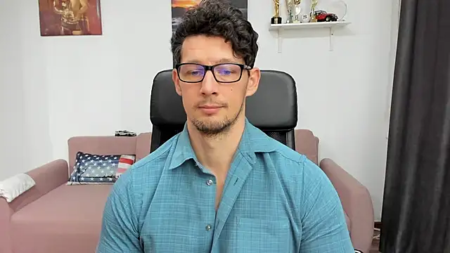 BrutusK08 online show from January 21, 10:30 am