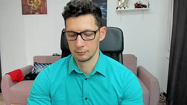 BrutusK08 online show from February 14, 1:08 pm