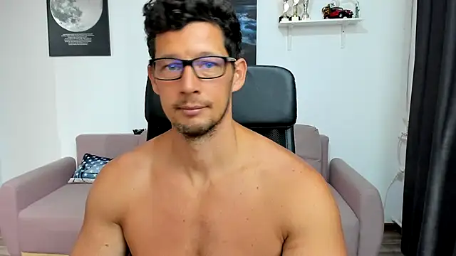 BrutusK08 online show from September 26, 7:45 am