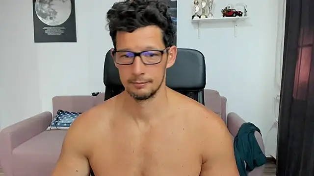 BrutusK08 online show from September 28, 6:19 am