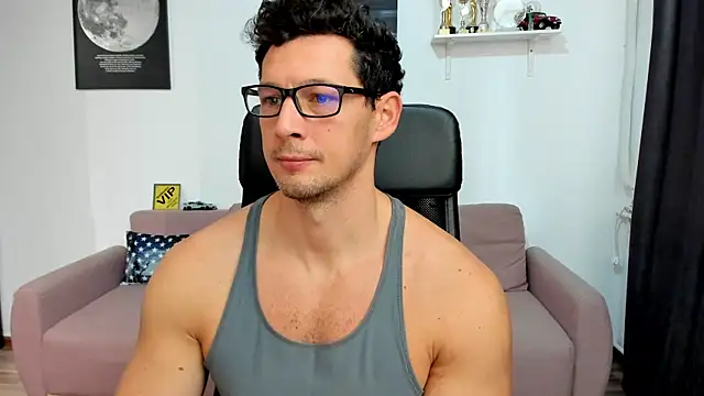 BrutusK08 online show from December 2, 8:19 am