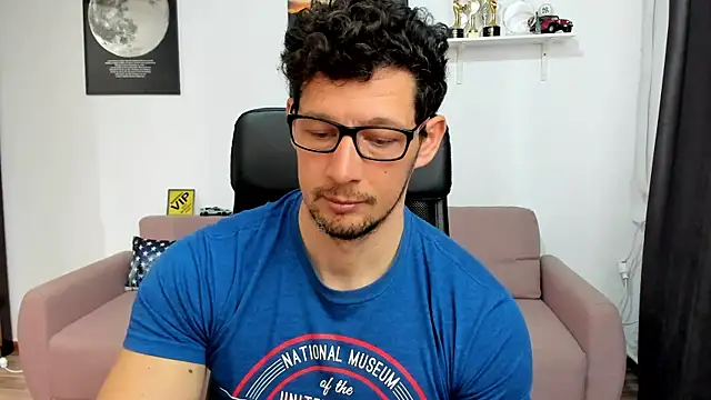 BrutusK08 online show from February 24, 7:17 am